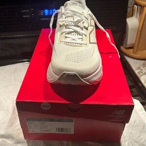 New Balance Fresh Foam X 1080 v14 wide